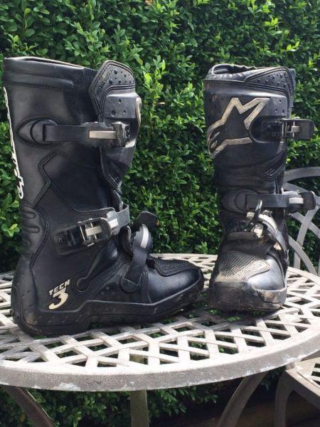 Alpinestar boots
