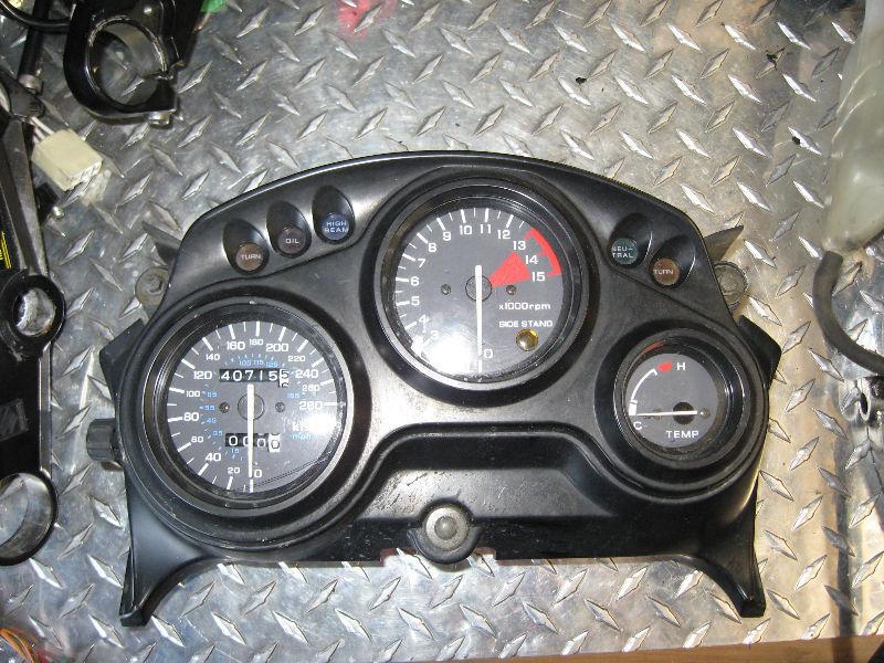 1991-1994 honda cbr-600 f2 gauges
