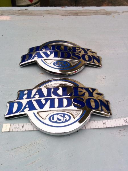 Harley Davidson tank badges
