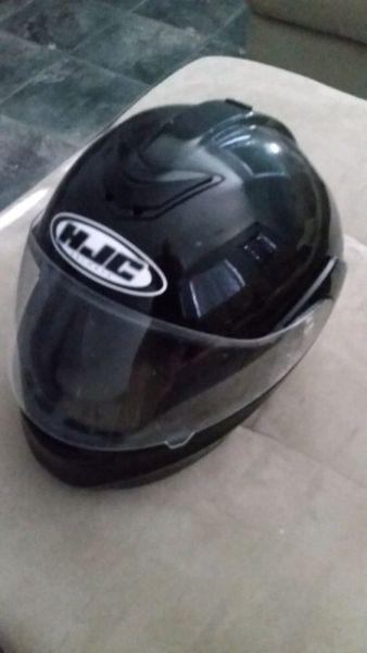 HJC full face motorcycle helmet. Size: large