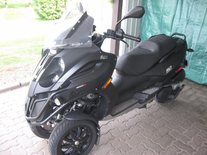 Moto scooter Piaggio 500ie MP3
