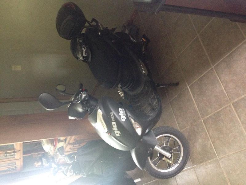 Gio scooter for sale