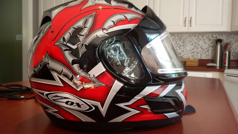 Zox Full Face Helmet with heated shield & Arctiva Gloves