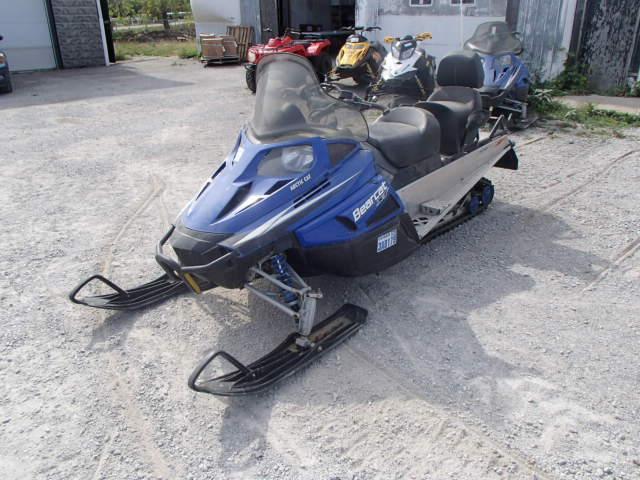 2010 Arctic Cat Bearcat XT 510 CC Snowmobiles