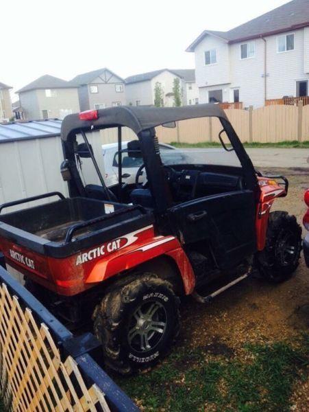 Arctic cat 1000 prowler