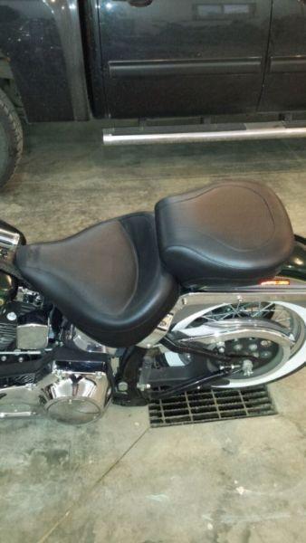 Wanted: mustang seat for harley softail