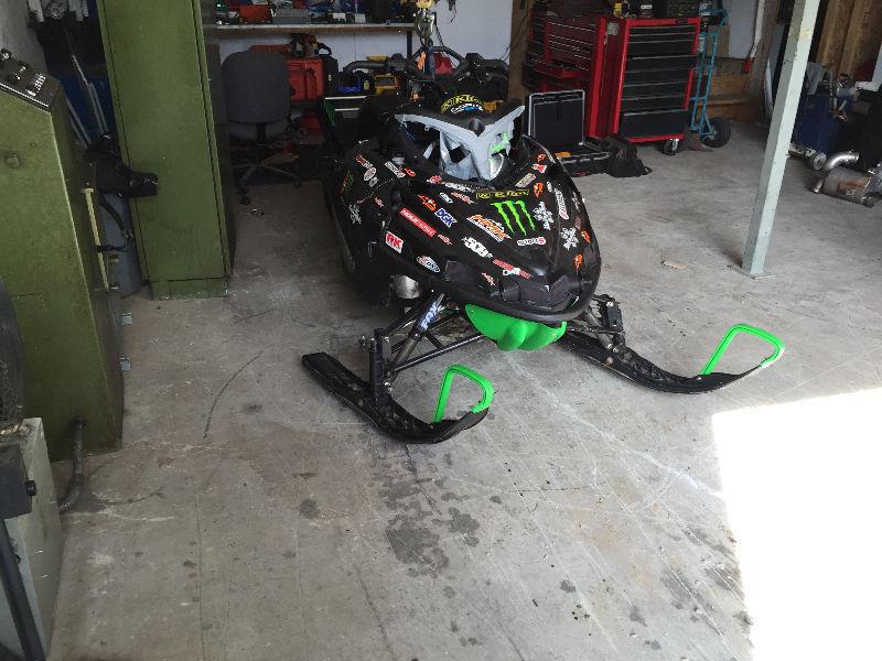 Parting out complete Arctic cat m800 2010