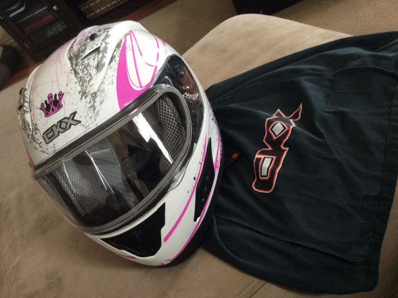 Brand new Ladies Helmet (large)