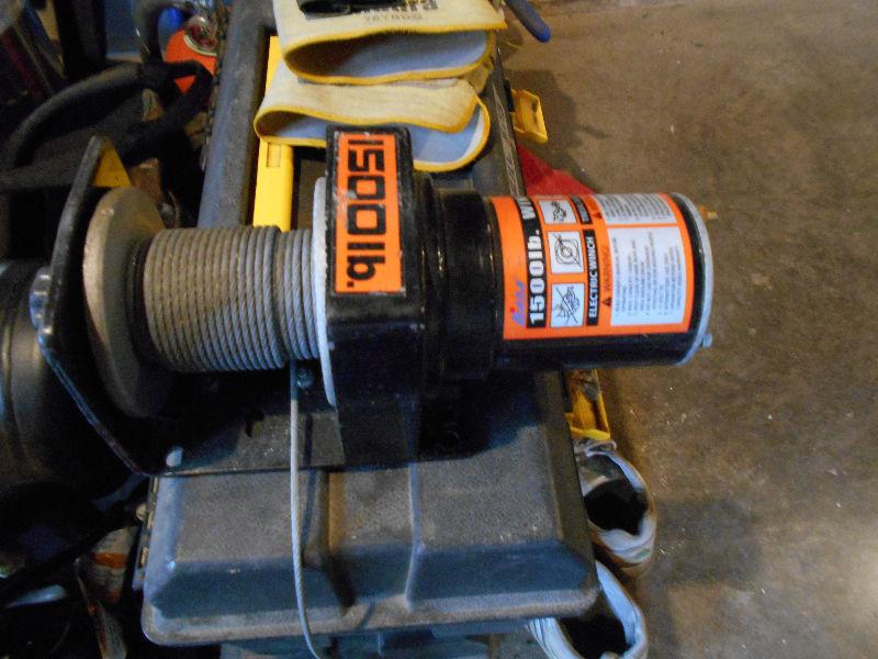 New 1500 electric Winch (Never Used)