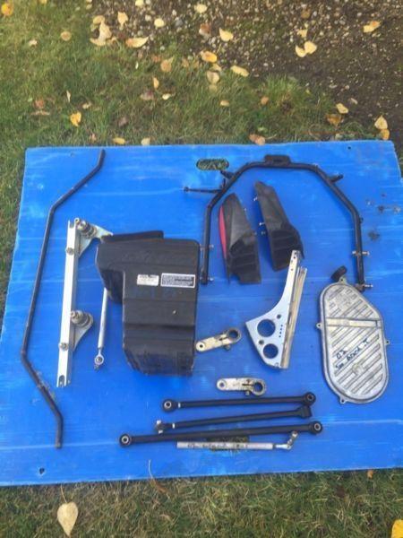 2001 skidoo zx fuel tank and other misc parts