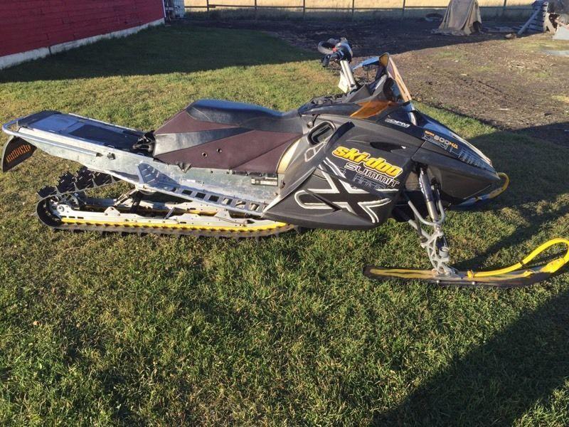 2005 Summit 800 FS or Trade