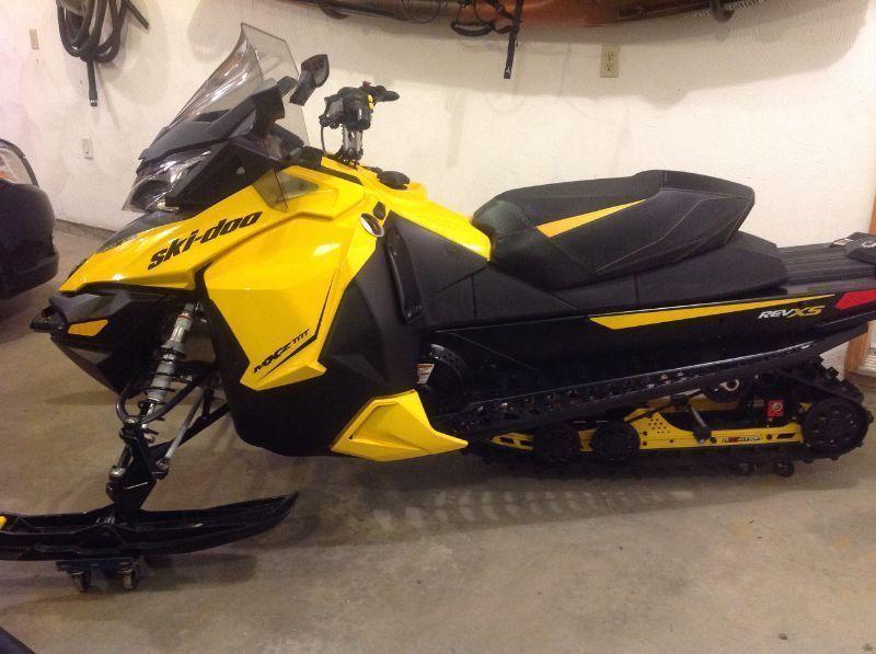 REDUCED - FOR SALE- 2013 Ski-Doo MXZ TNT 800 ETEC