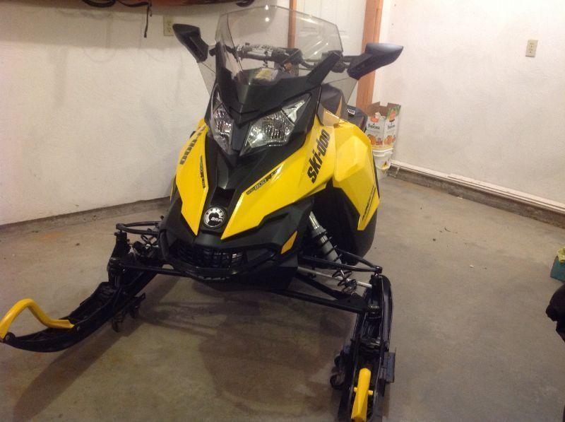 REDUCED - FOR SALE- 2013 Ski-Doo MXZ TNT 800 ETEC