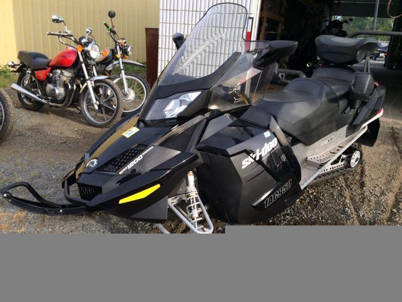2012 Skidoo Grand Touring LE 1200-- Financing Available!!